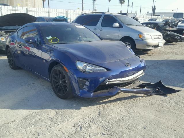 JF1ZNAA15H8702386 - 2017 TOYOTA 86 BASE BLUE photo 1