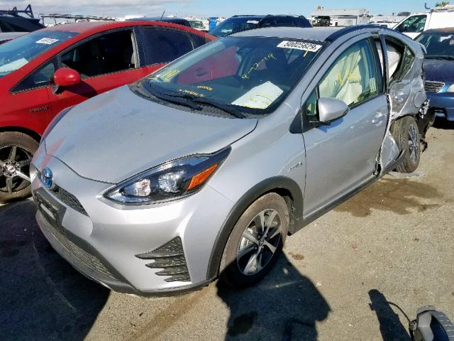 JTDKDTB32J1619636 - 2018 TOYOTA PRIUS C SILVER photo 2