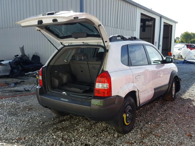 KM8JN12D48U883533 - 2008 HYUNDAI TUCSON SE WHITE photo 4