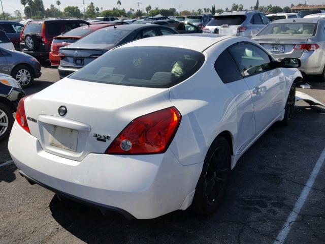 1N4BL24E99C134086 - 2009 NISSAN ALTIMA 3.5 WHITE photo 4