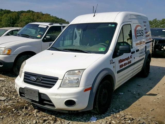 NM0LS7BN9DT161957 - 2013 FORD TRANSIT CO WHITE photo 2