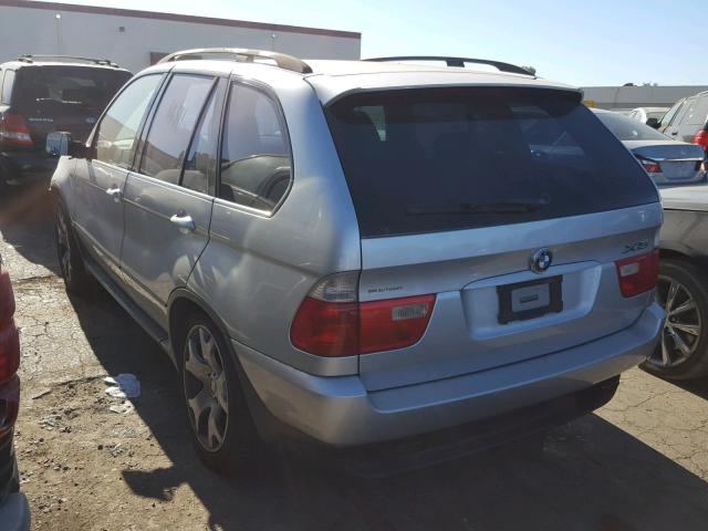 WBAFB33501LH23389 - 2001 BMW X5 4.4I GRAY photo 3