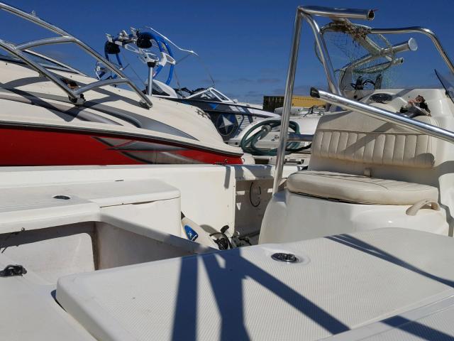 KENA47MLL708 - 2008 MAKO BOAT WHITE photo 5