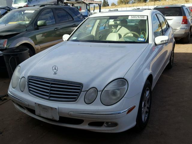 WDBUF65J03A185118 - 2003 MERCEDES-BENZ E 320 WHITE photo 2