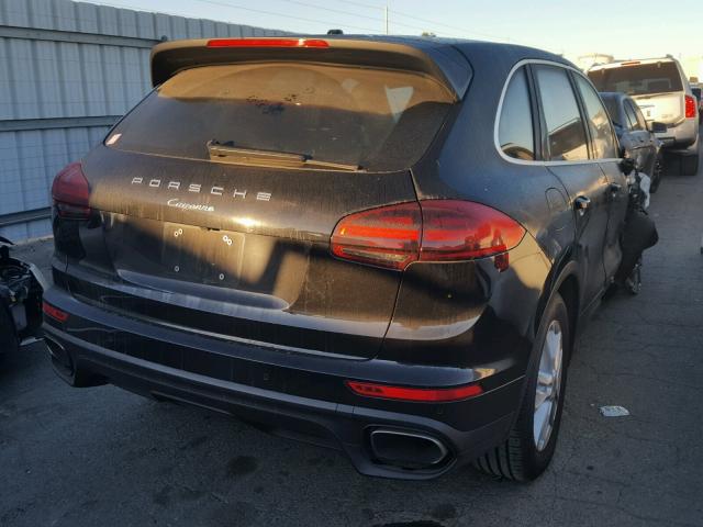 WP1AA2A2XGKA08942 - 2016 PORSCHE CAYENNE BLACK photo 4