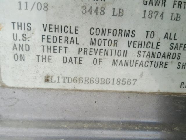 KL1TD66E69B618567 - 2009 CHEVROLET AVEO LS GRAY photo 10