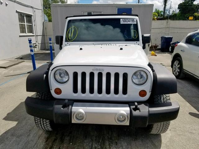 1C4AJWBG5CL170663 - 2012 JEEP WRANGLER S WHITE photo 9