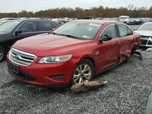 1FAHP2EW2AG112935 - 2010 FORD TAURUS SEL RED photo 2