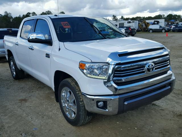 5TFGW5F19GX196807 - 2016 TOYOTA TUNDRA CRE WHITE photo 1