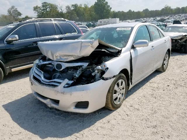 4T1BF3EK4AU062073 - 2010 TOYOTA CAMRY BASE SILVER photo 2