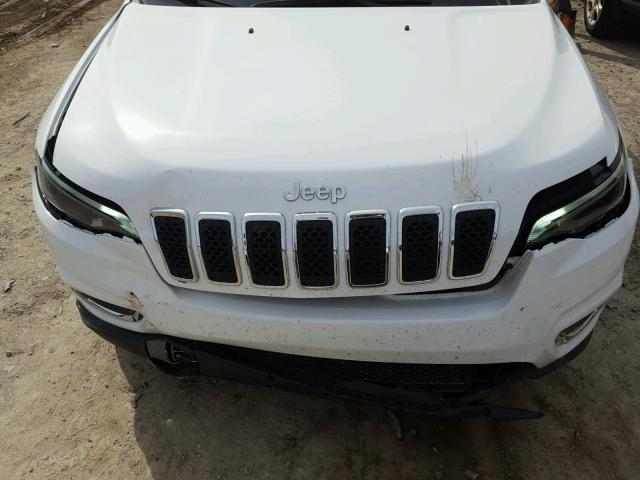 1C4PJLDB1KD183798 - 2019 JEEP CHEROKEE L WHITE photo 7