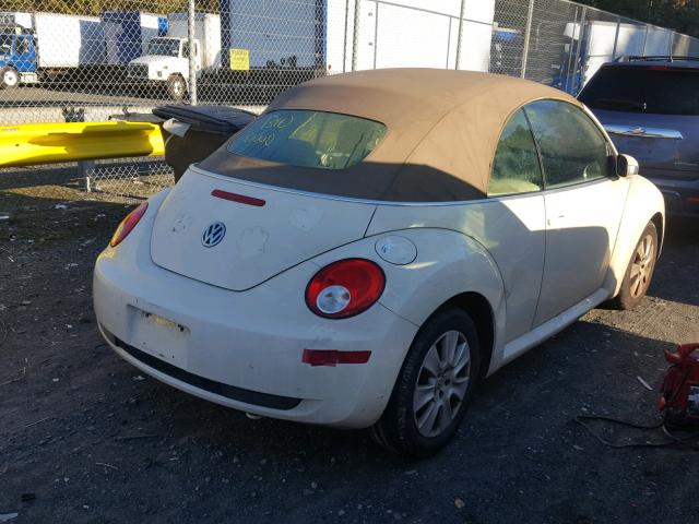 3VWRG31Y69M402007 - 2009 VOLKSWAGEN NEW BEETLE WHITE photo 4