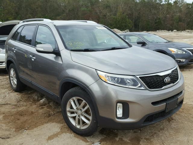 5XYKT3A67EG519570 - 2014 KIA SORENTO LX SILVER photo 1