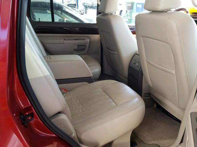 5LMEU88H44ZJ46298 - 2004 LINCOLN AVIATOR 红色 照片 6