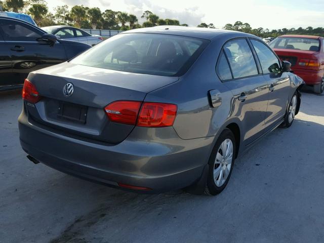 3VW2K7AJ9CM386211 - 2012 VOLKSWAGEN JETTA BASE Մոխրագույն լուսանկար 4