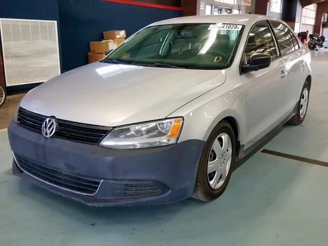 3VW1K7AJ7BM042676 - 2011 VOLKSWAGEN JETTA BASE SILVER photo 2