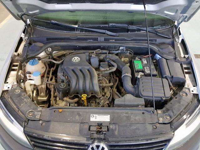 3VW1K7AJ7BM042676 - 2011 VOLKSWAGEN JETTA BASE SILVER photo 7