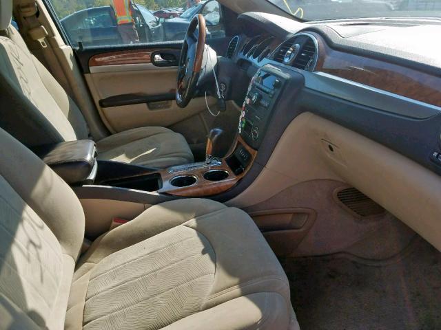 5GAKRBED4CJ357798 - 2012 BUICK ENCLAVE BROWN photo 5