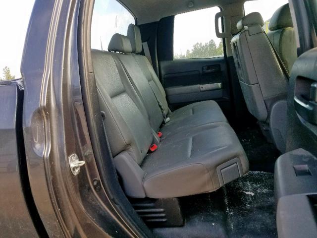 5TFCW5F13BX011786 - 2011 TOYOTA TUNDRA DOU GRAY photo 6