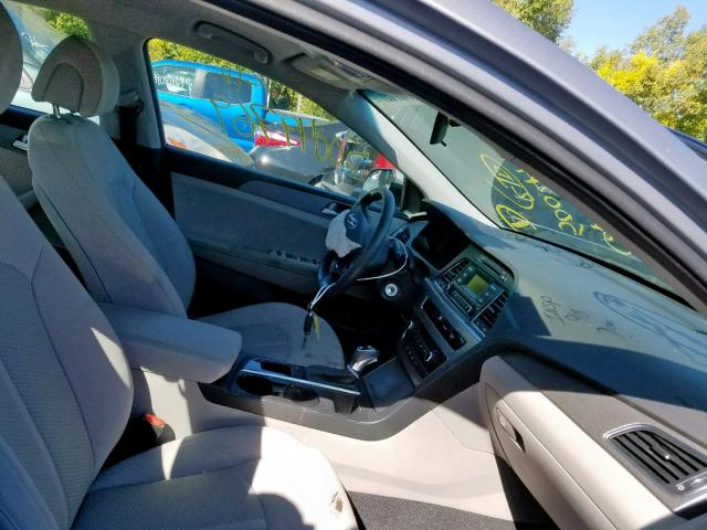 5NPE24AF4HH583102 - 2017 HYUNDAI SONATA SE GRAY photo 5