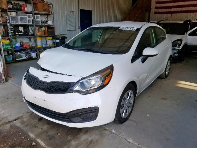 KNADM4A36E6329115 - 2014 KIA RIO LX WHITE photo 2