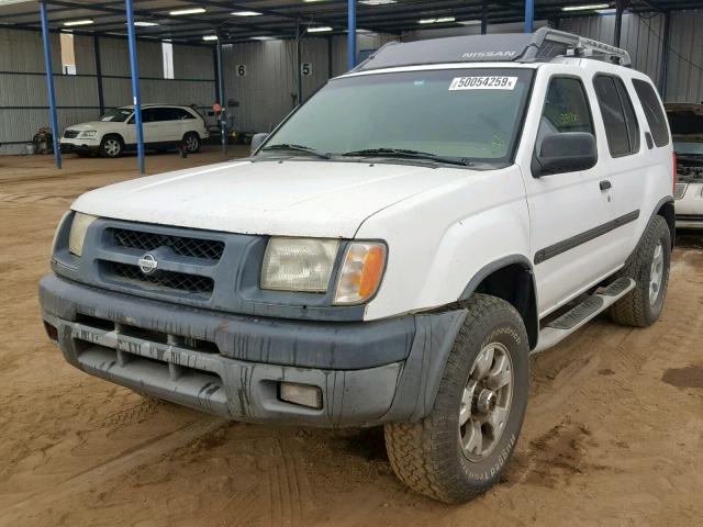 5N1ED28Y2YC529262 - 2000 NISSAN XTERRA XE WHITE photo 2