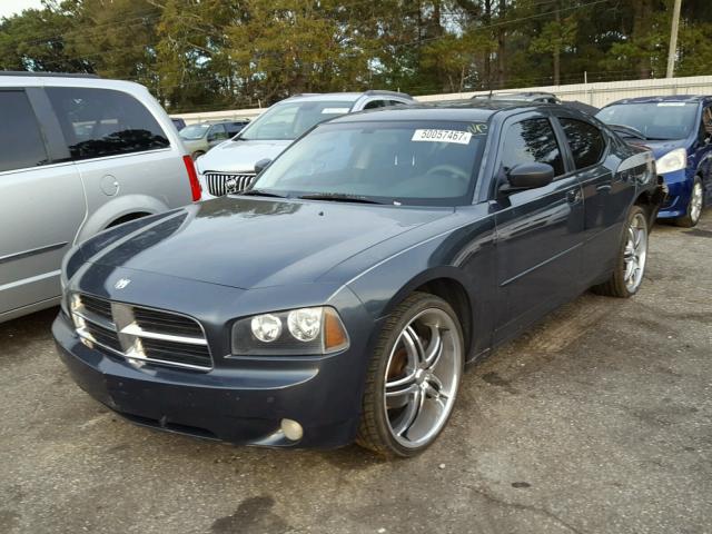 2B3KA33GX8H100759 - 2008 DODGE CHARGER SX GRAY photo 2