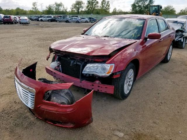 2C3CCAAG8CH132871 - 2012 CHRYSLER 300 RED photo 2