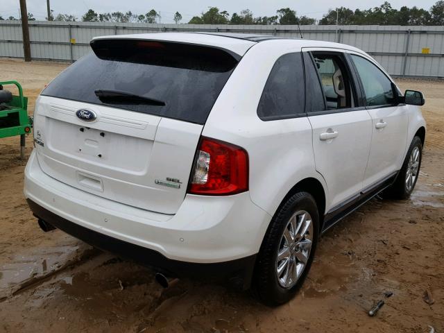 2FMDK3J93CBA55390 - 2012 FORD EDGE SEL WHITE photo 4