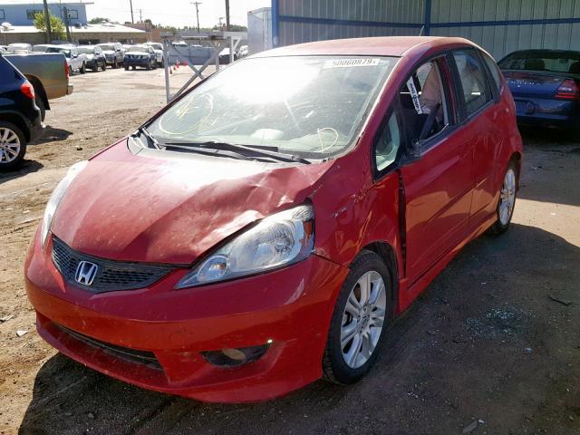 JHMGE8G41AS006840 - 2010 HONDA FIT SPORT RED photo 2