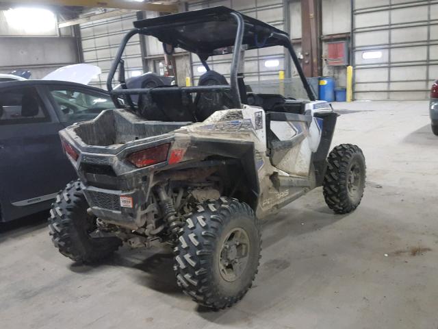 3NSVBA876HH012922 - 2017 POLARIS RZR S 900 WHITE photo 4