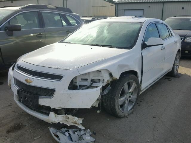 1G1ZD5E00CF153716 - 2012 CHEVROLET MALIBU 2LT WHITE photo 2