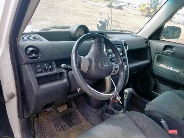 JTLKT324664123356 - 2006 TOYOTA SCION XB თეთრი ფოტო 9