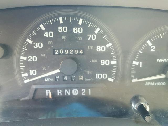 5LMFU28L3WLJ02966 - 1998 LINCOLN NAVIGATOR Қара фото 8