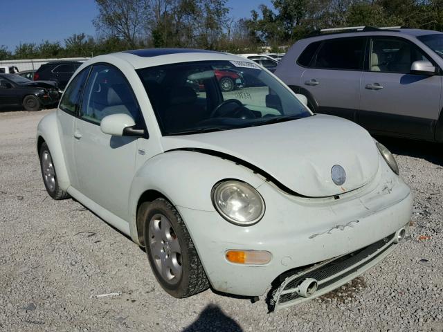 3VWCB21C42M456267 - 2002 VOLKSWAGEN NEW BEETLE WHITE photo 1