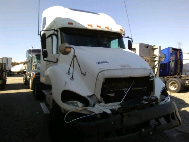 1FUJA6CV15DU36554 - 2005 FREIGHTLINER CONVENTION WHITE photo 1