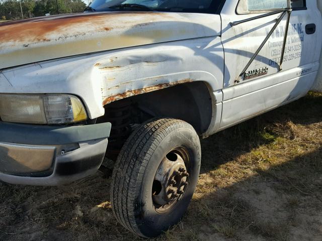 3B6MC3667WM243949 - 1998 DODGE RAM 3500 WHITE photo 9