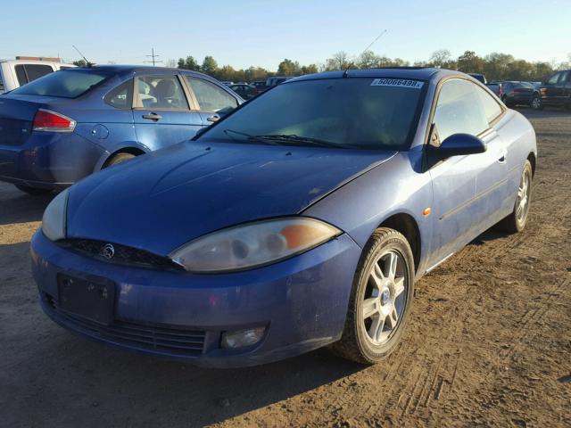 1ZWFT61L715610570 - 2001 MERCURY COUGAR V6 BLUE photo 2