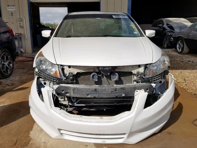 1HGCP3F81CA023911 - 2012 HONDA ACCORD EXL WHITE photo 9