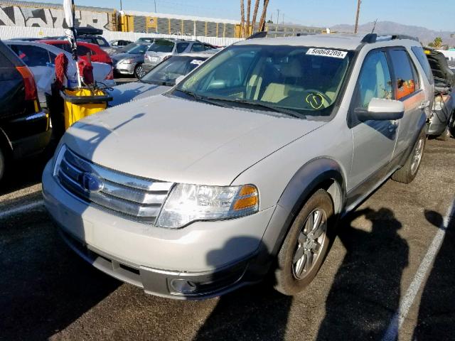 1FMDK02W08GA27551 - 2008 FORD TAURUS X S BEIGE photo 2