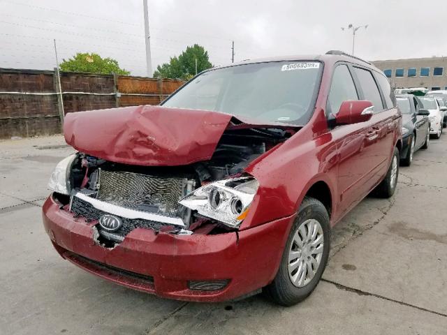 KNDMG4C7XC6466906 - 2012 KIA SEDONA LX RED photo 2