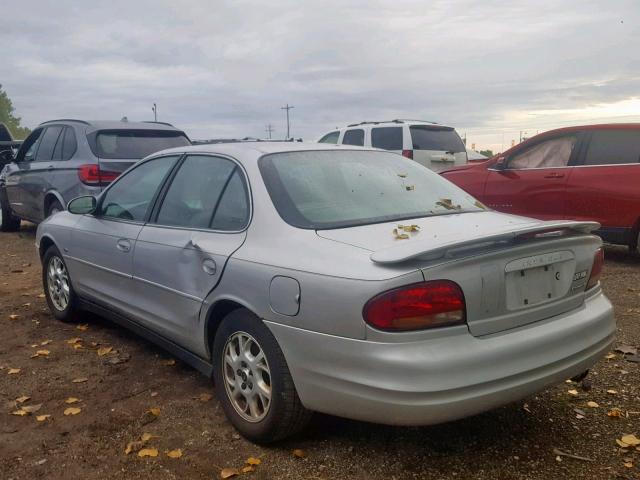 1G3WS52H72F241882 - 2002 OLDSMOBILE INTRIGUE G SILVER photo 3