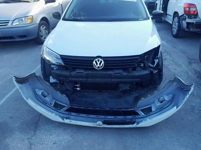 3VW2K7AJ5EM275335 - 2014 VOLKSWAGEN JETTA BASE Սպիտակ լուսանկար 9