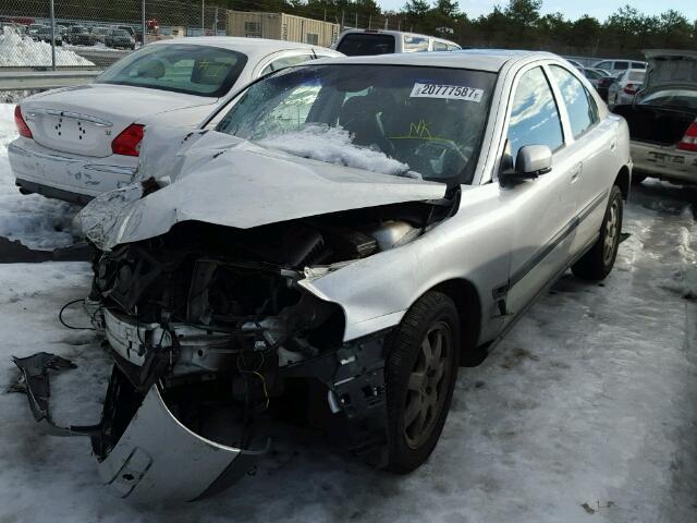 YV1RH59H642392508 - 2004 VOLVO S60 2.5T SILVER photo 2