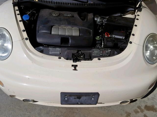 3VWCM31Y64M353432 - 2004 VOLKSWAGEN NEW BEETLE კრემისფერი ფოტო 7