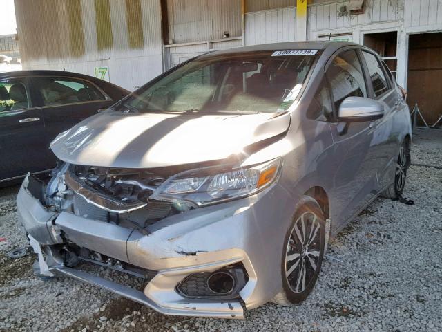 3HGGK5H86JM714151 - 2018 HONDA FIT EX SILVER photo 2