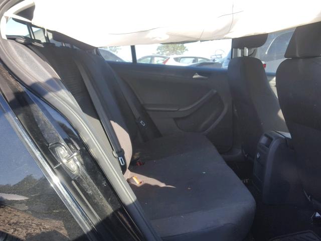 3VW2K7AJ6FM305346 - 2015 VOLKSWAGEN JETTA BASE BLACK photo 6