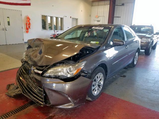4T1BF1FK7GU177438 - 2016 TOYOTA CAMRY LE CHARCOAL photo 2