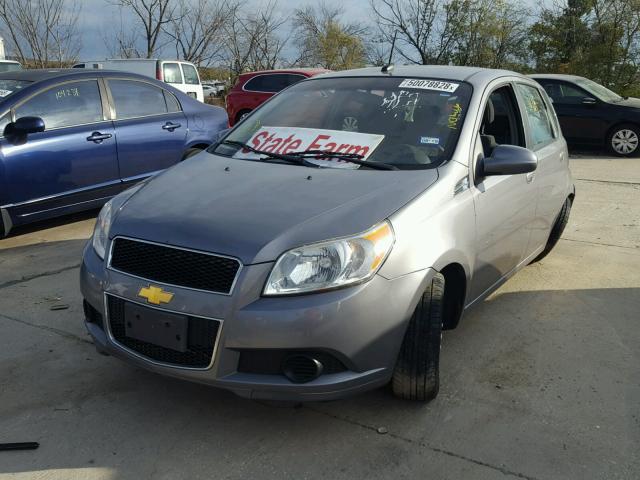 KL1TD6DE8BB137177 - 2011 CHEVROLET AVEO LS GRAY photo 2