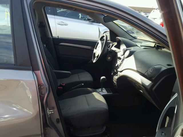 KL1TD6DE8BB137177 - 2011 CHEVROLET AVEO LS GRAY photo 5